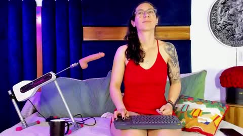 Kissing Company online show from May 22, 4:43 am