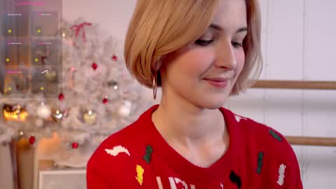 Kate  online show from December 11, 1:39 pm