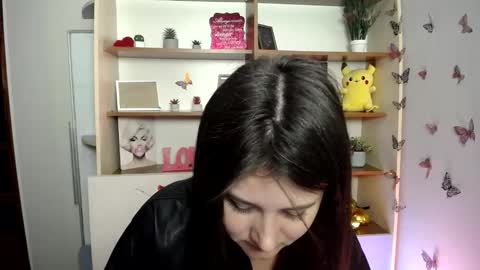 kissleoxx online show from June 1, 11:01 am