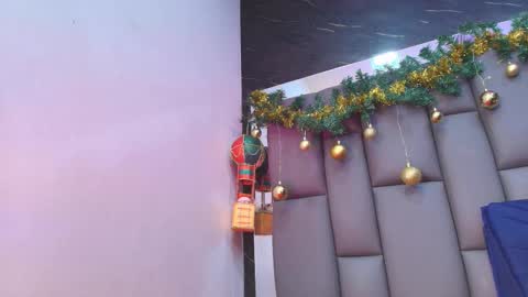 BELLA FLAME online show from December 15, 7:19 pm