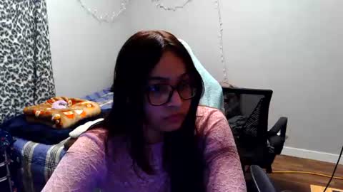 kissminni online show from July 4, 3:24 am