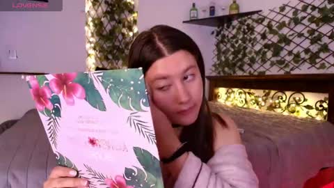 Helena and Brad online show from May 27, 5:37 am