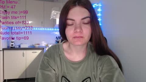 Im Amaia   Everyone Merry Christmas  online show from June 22, 12:26 am