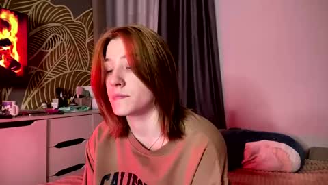 Tanesha online show from April 26, 3:10 pm