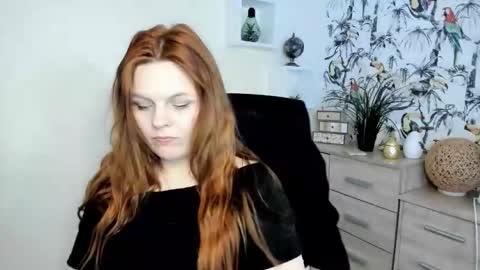 Kitten online show from May 12, 2:02 pm