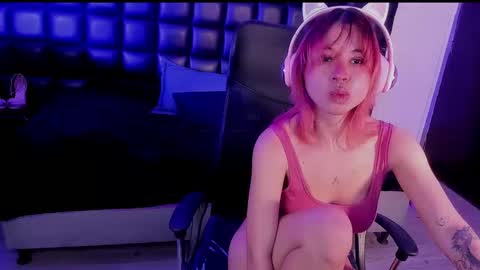 kitty_gang_ online show from March 2, 6:36 pm