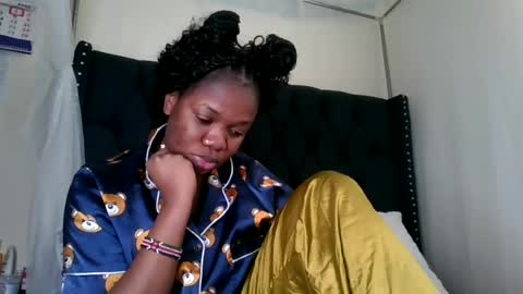 kitty_kerry online show from August 1, 9:00 am