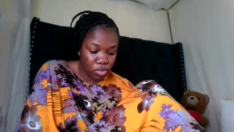 kitty_kerry online show from June 19, 7:45 am