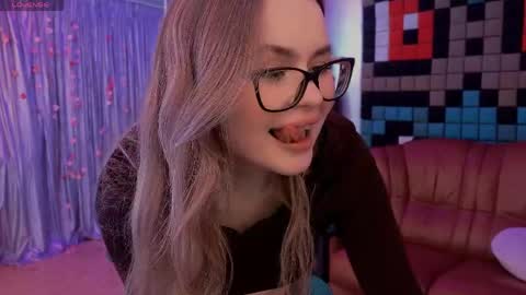 kitty_pantera online show from March 30, 10:37 am