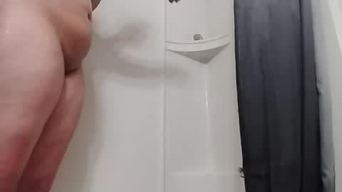 kittyoncomand333 online show from March 21, 9:20 pm