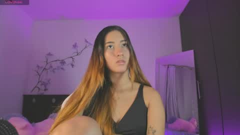 kitty online show from April 14, 11:49 pm