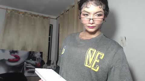 kityy_cumm online show from March 9, 6:49 am