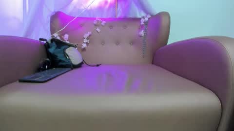 klariz09 online show from March 30, 8:30 pm