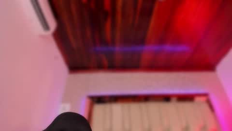   online show from February 16, 9:03 pm