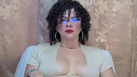 Kloe  online show from February 26, 5:56 pm