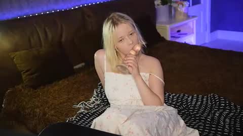 Kofi online show from July 11, 4:29 pm