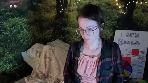 kohlbird online show from September 24, 4:55 am