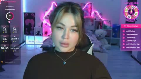 Mia online show from October 29, 12:48 am