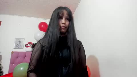 Snapshot of konie_hot chatting on December 25, 4:01 am konie Diaz online show from December 25, 4:01 am