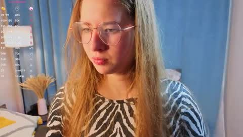 Jenna online show from November 22, 2:31 pm