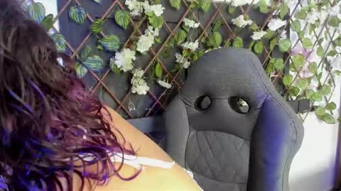 Kora Red online show from February 22, 2:18 pm