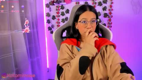 Snapshot of kotomi_rosse chatting on October 16, 12:35 am Kotomi online show from October 16, 12:35 am