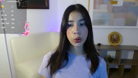 Elizabeth online show from November 28, 12:19 pm