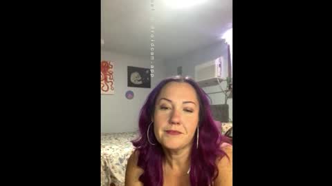 kreamyk420 online show from March 11, 11:51 pm