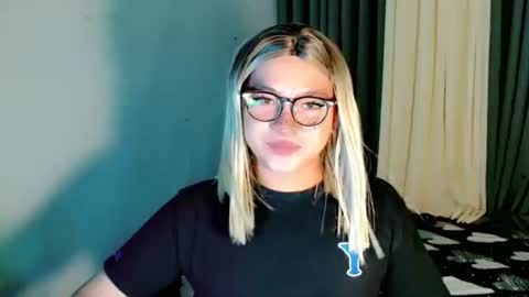 mmm ask me online show from May 17, 8:35 am