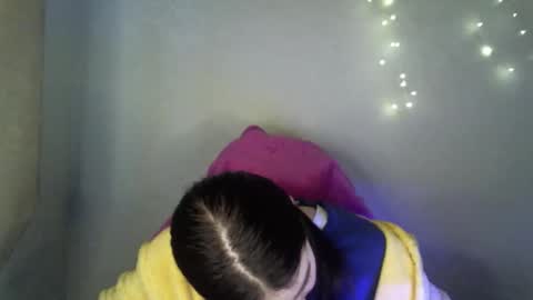 Kris online show from March 11, 1:36 pm