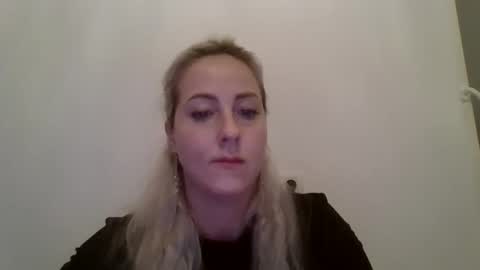 Snapshot of kriss_grace chatting on October 9, 5:39 pm Grace online show from October 9, 5:39 pm