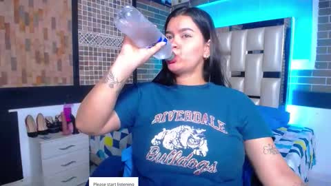 kriss_sweetboobs online show from October 25, 1:08 pm