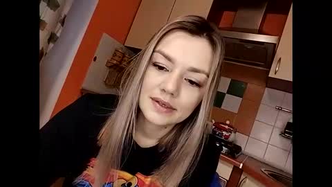 Snapshot of krisssexi chatting on February 1, 4:46 am KrissSexi online show from February 1, 4:46 am