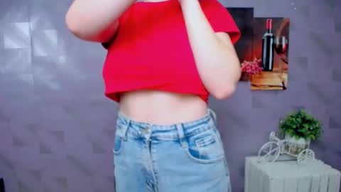 Kristen online show from November 25, 8:38 am