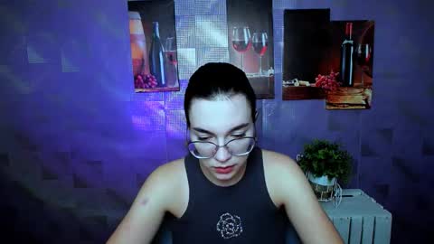 Kristen online show from September 17, 10:13 am