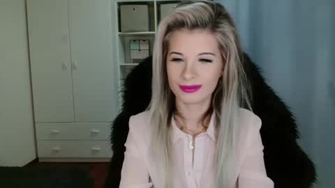 KristineAmore online show from November 7, 7:58 am