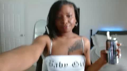 Krystal Blake online show from February 22, 12:33 am