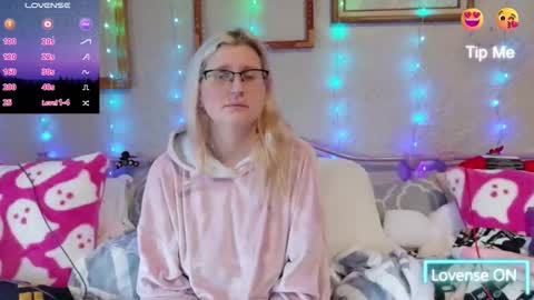 Samantha online show from January 16, 4:14 pm