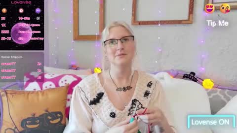 Samantha online show from September 25, 3:00 pm