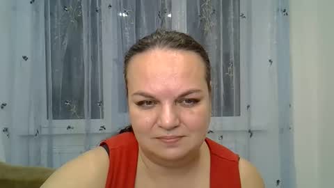 kurkuma_ online show from February 12, 5:36 pm