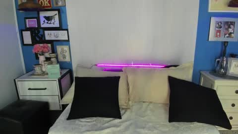 ---Keys--- online show from September 27, 5:58 am