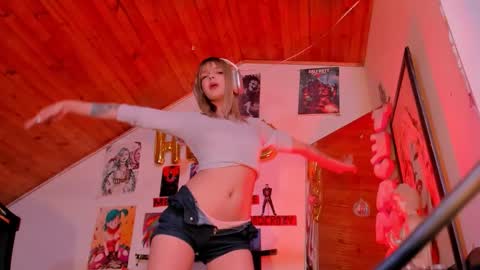   online show from March 6, 2:17 am