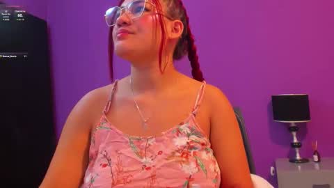 Kylie online show from February 28, 12:04 pm