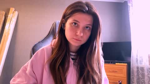 Kary online show from April 12, 1:25 pm