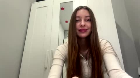 Selena online show from March 2, 2:11 am