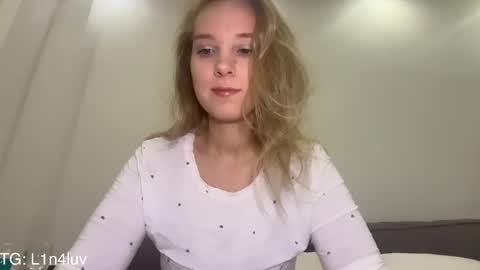 lina online show from June 5, 6:14 pm