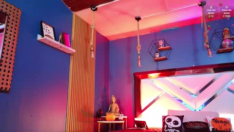 Cris  online show from October 29, 11:25 am