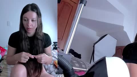 LACI LOST online show from September 27, 2:57 pm