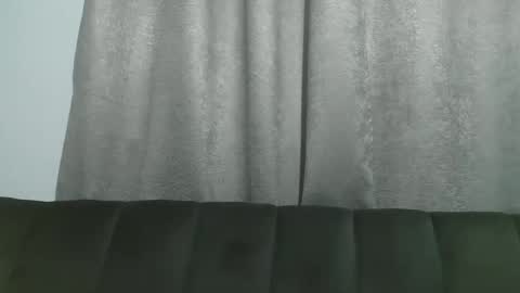 lady_dearra online show from November 6, 4:40 am