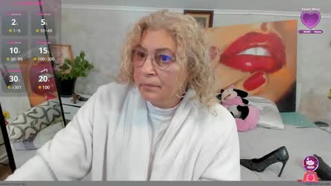 diana online show from February 19, 9:17 am